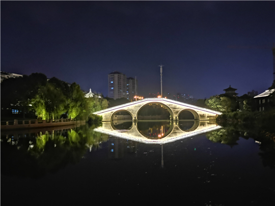 鎮(zhèn)江 運河廣場橋.jpg